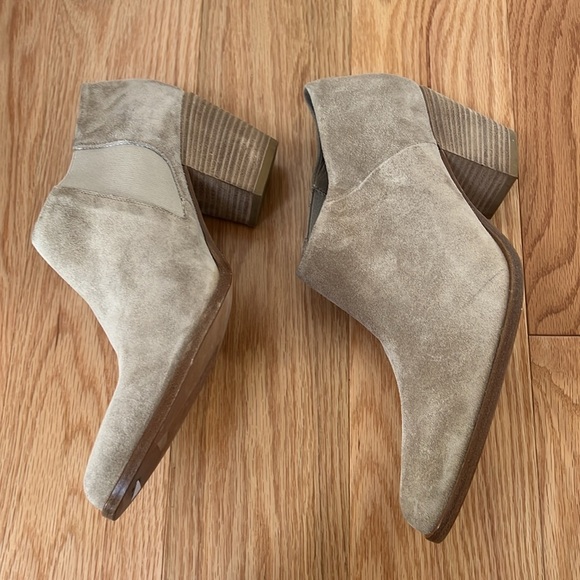 Vince women’s 9.5 M Hamilton -clay suede boots. - Picture 2 of 12